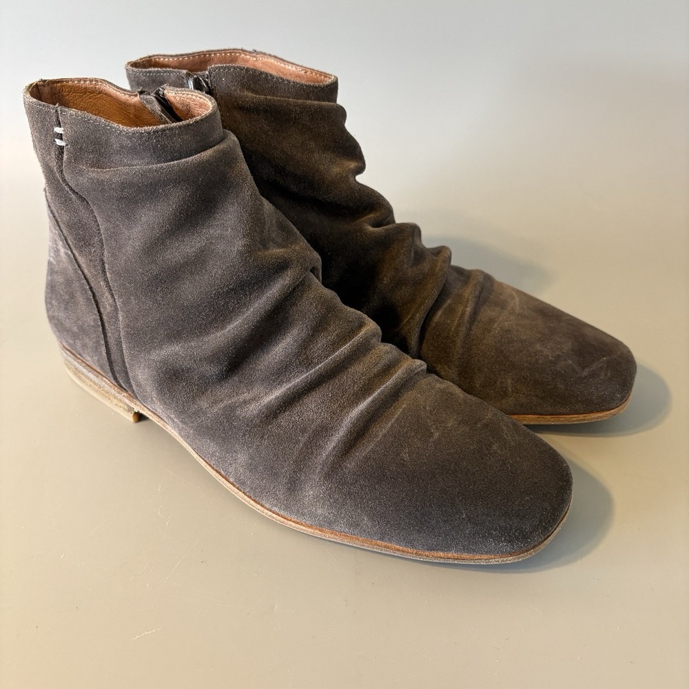 Jeffrey Campbell Speir Slouchy Ankle Booties Sz 8 Suede Gray x Free People